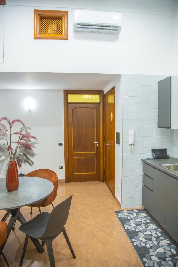 Cioppy Home نابولي المظهر الخارجي الصورة