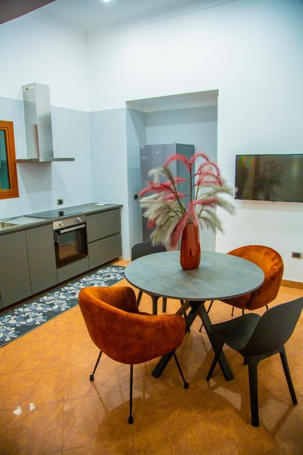 Cioppy Home نابولي المظهر الخارجي الصورة